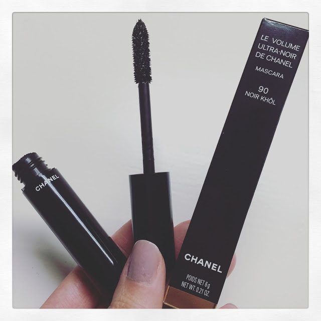 Chanel Le Volume Ultra Noir de Chanel Mascara. 90 Noir Khol